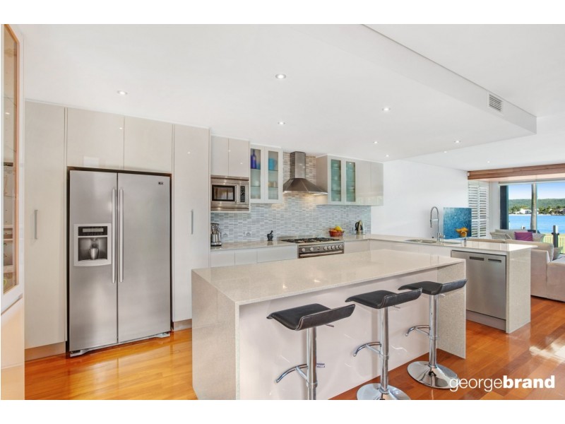 33 Paringa Avenue, Davistown NSW 2251