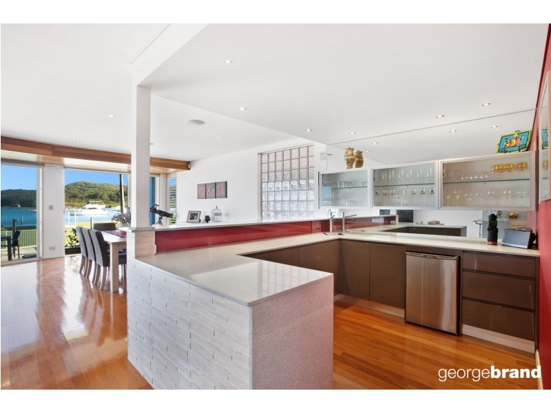 33 Paringa Avenue, Davistown NSW 2251