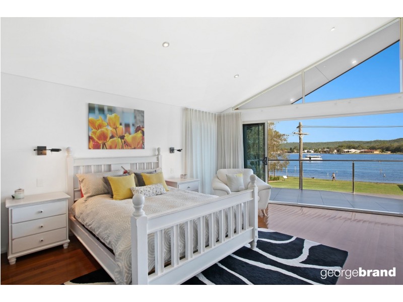 33 Paringa Avenue, Davistown NSW 2251
