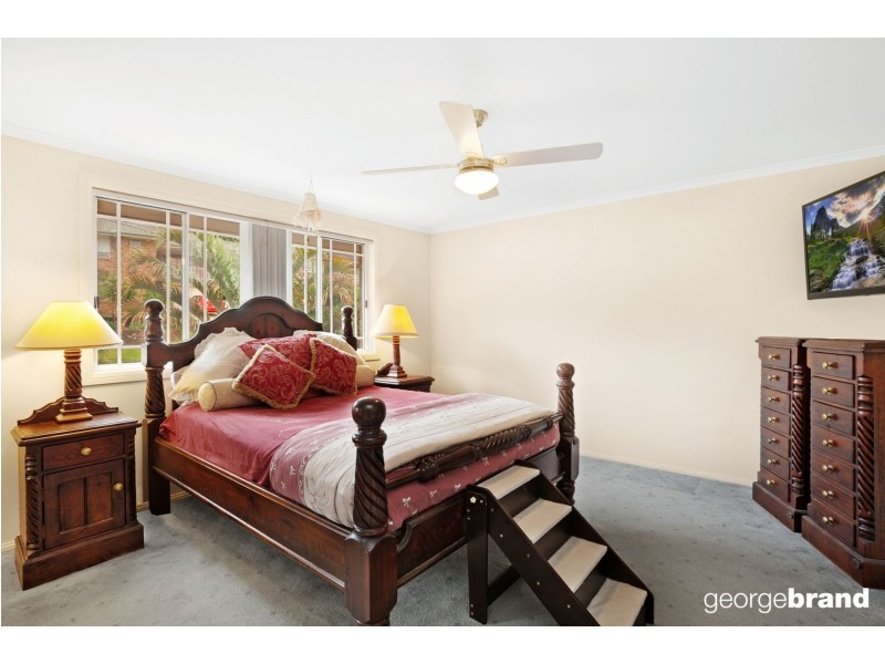 4 Mount Place, Green Point NSW 2251