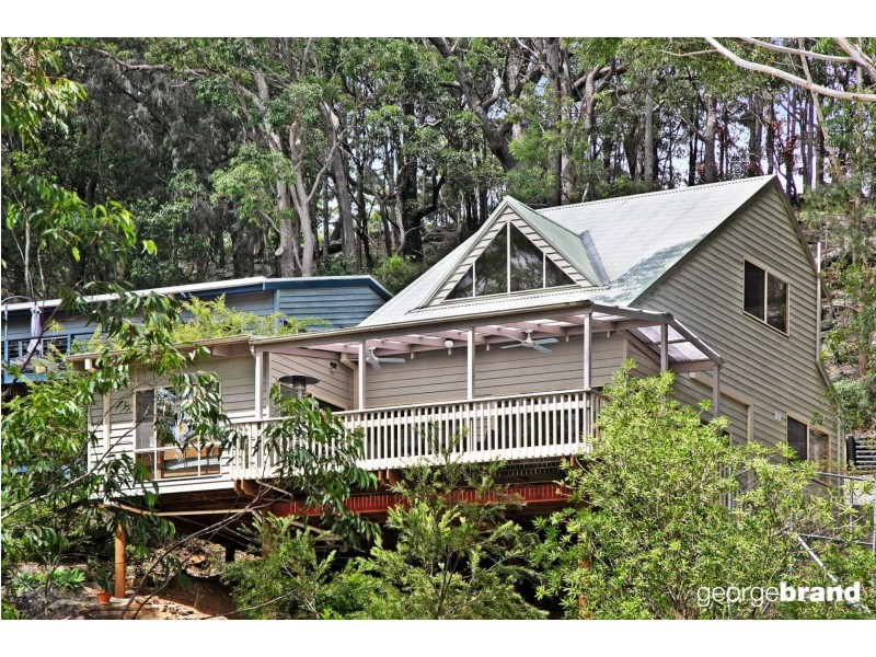 21 Woorara Parade, Green Point NSW 2251