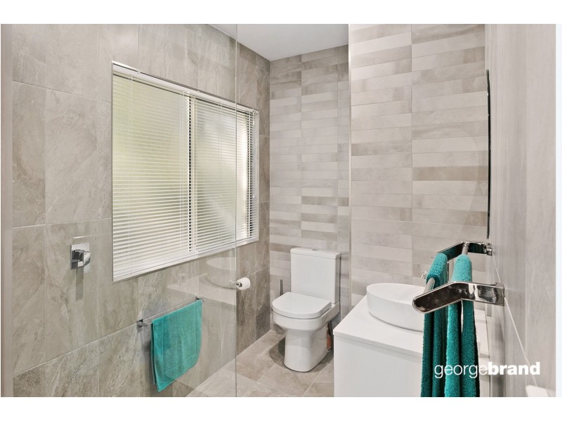 21 Woorara Parade, Green Point NSW 2251