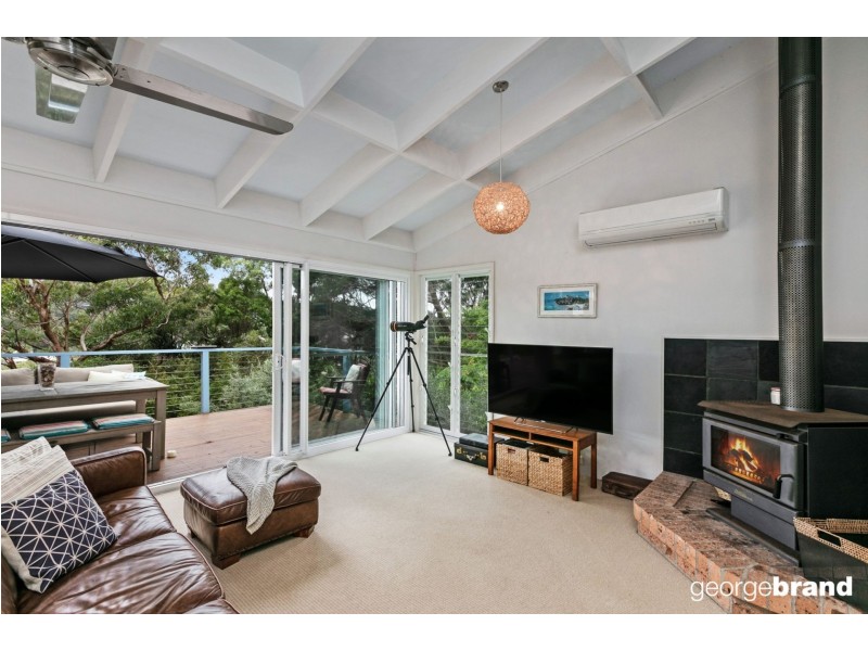 64 Copacabana Drive, Copacabana NSW 2251