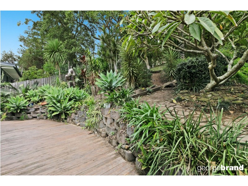 64 Copacabana Drive, Copacabana NSW 2251