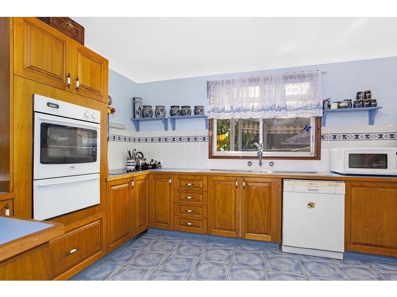 2 Nijorie Close, Kincumber NSW 2251
