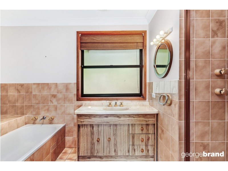 9 Cameron Crescent, Kincumber NSW 2251