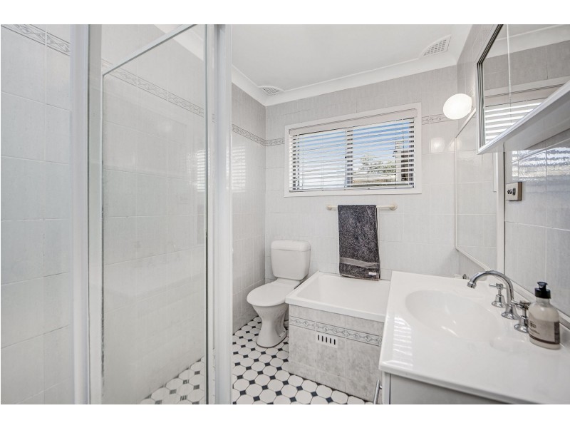 168 Henderson Road, Saratoga NSW 2251