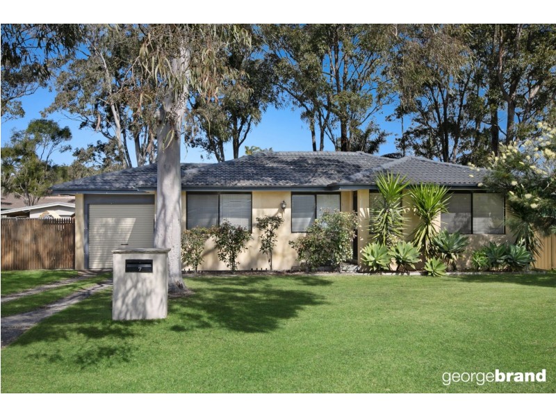 7 Samantha Crescent, Kincumber NSW 2251
