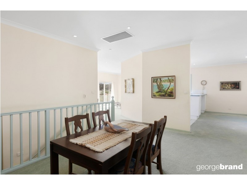 16 Rembrae Drive, Green Point NSW 2251