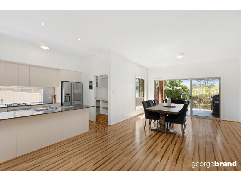 7 Katherine Crescent, Green Point NSW 2251