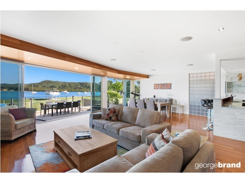 33 Paringa Avenue, Davistown NSW 2251