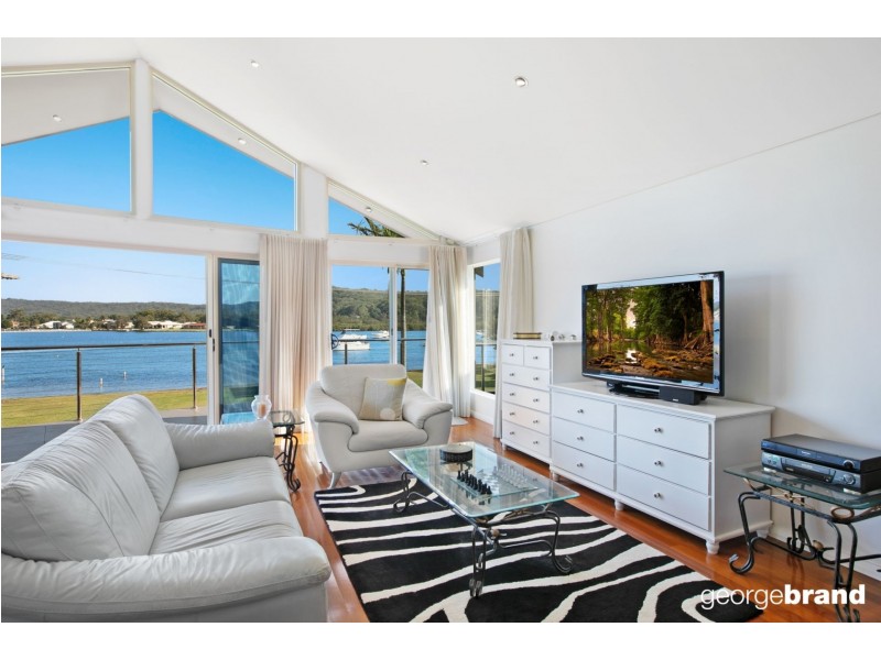 33 Paringa Avenue, Davistown NSW 2251