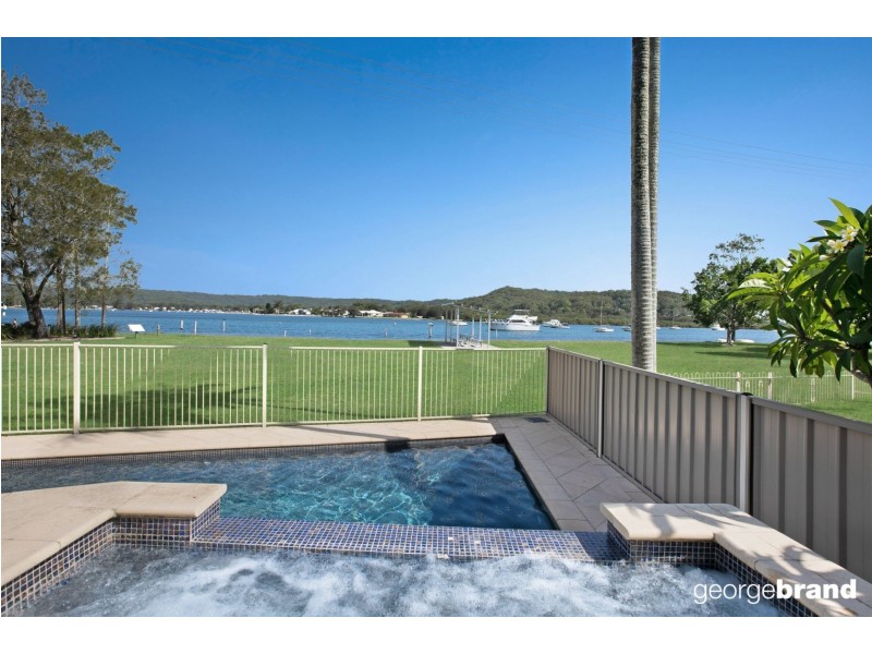 33 Paringa Avenue, Davistown NSW 2251