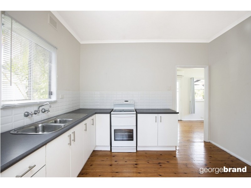 10 Tora Avenue, Kincumber NSW 2251