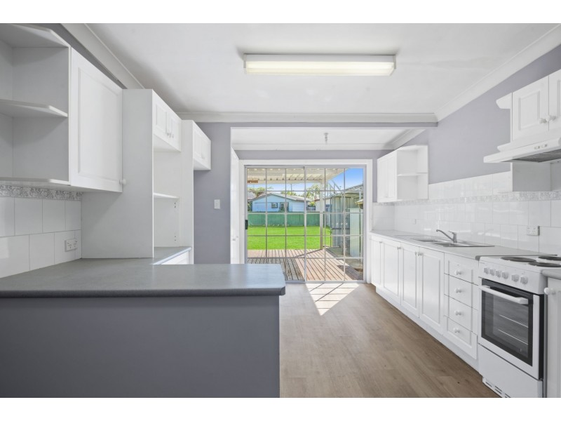 38 Pine Avenue, Davistown NSW 2251