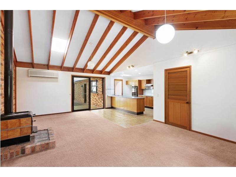 9 Cameron Crescent, Kincumber NSW 2251