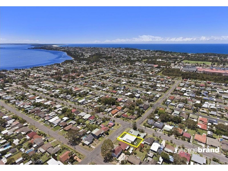 4 Torres Street, Killarney Vale NSW 2261