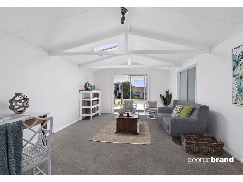 4 Torres Street, Killarney Vale NSW 2261