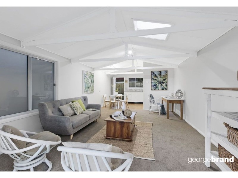 4 Torres Street, Killarney Vale NSW 2261