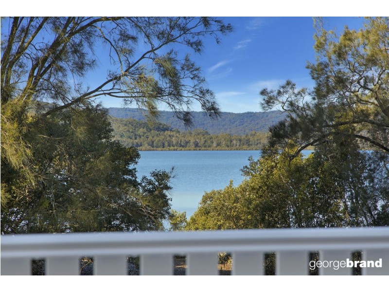 138 Broadwater Drive, Saratoga NSW 2251
