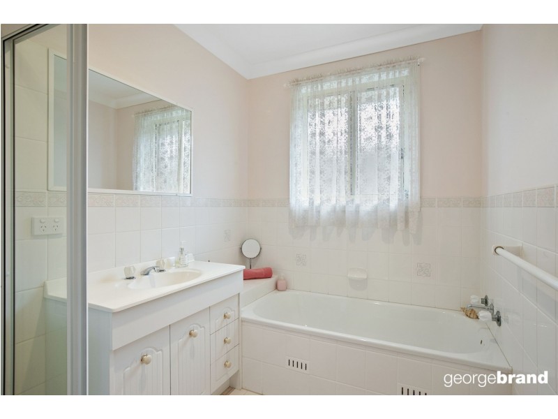 1/39 Davies Street, Kincumber NSW 2251