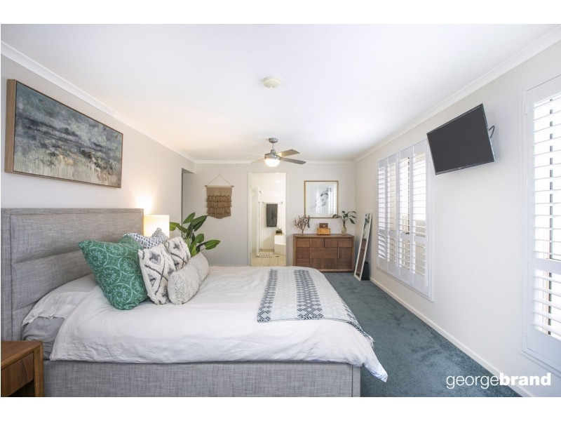 25 James Sea Drive, Green Point NSW 2251
