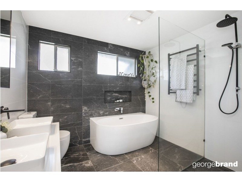 25 The Corso, Saratoga NSW 2251