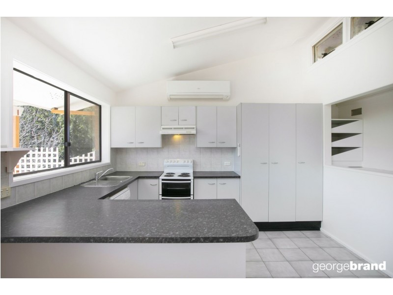 15 Moray Parade, Saratoga NSW 2251