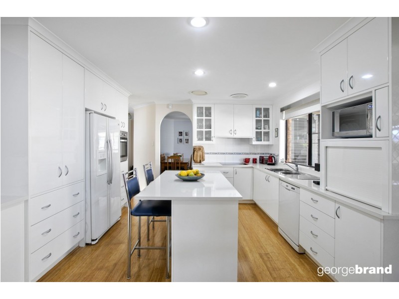 8 Julian Road, Kincumber NSW 2251