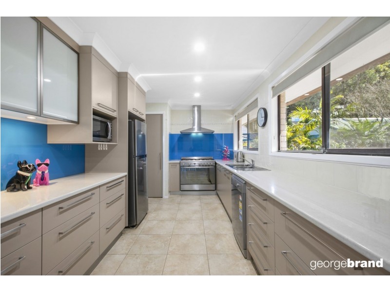 13 Avoca Drive, Kincumber NSW 2251