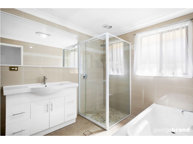 13 Avoca Drive, Kincumber NSW 2251