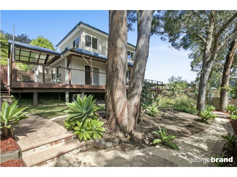 5 Irwin Place, Green Point NSW 2251