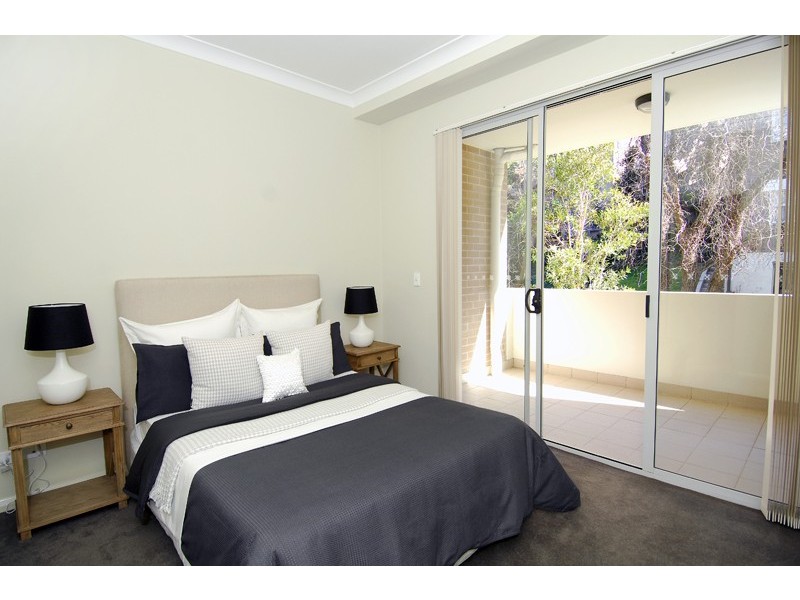 9/230 OLD SOUTH HEAD ROAD, Bondi NSW 2026