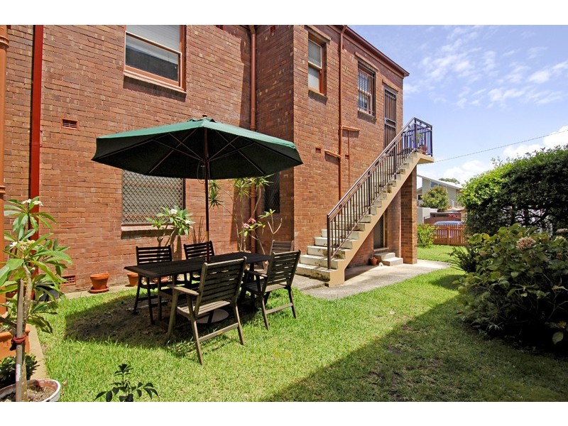 2/8A BISHOPS AVENUE, Randwick NSW 2031