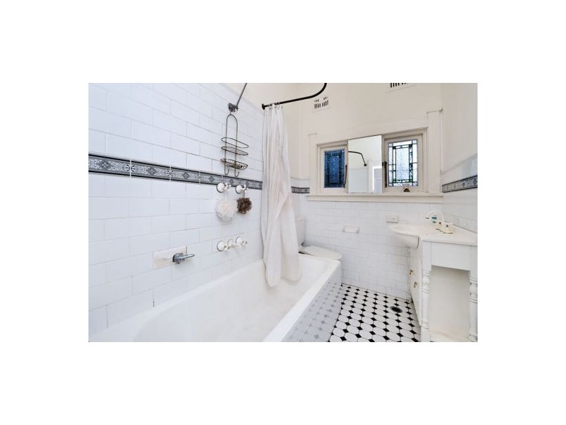 2/52 BISHOPS AVENUE, Randwick NSW 2031