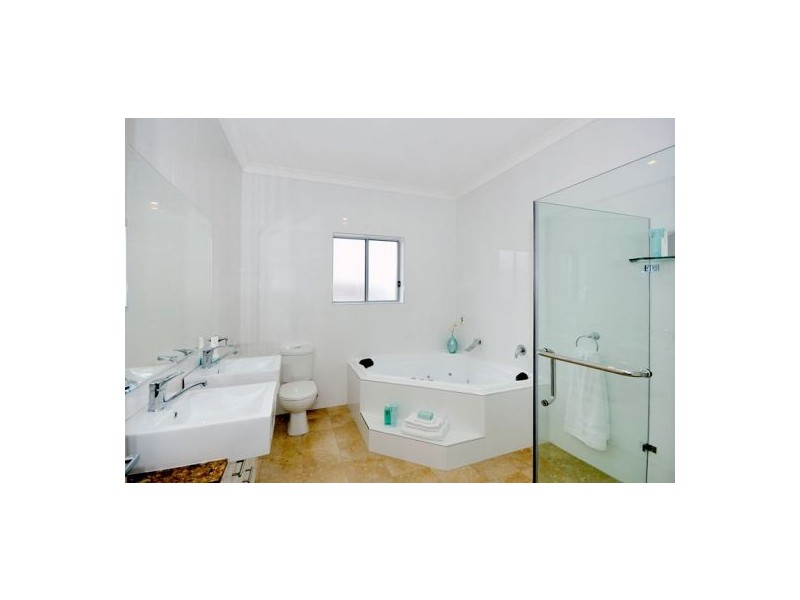 31 CANTRILL AVENUE, South Coogee NSW 2034