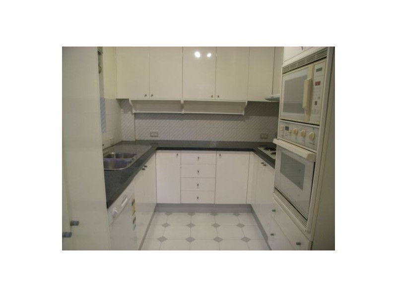 11/685 Old South Head Road, Vaucluse NSW 2030