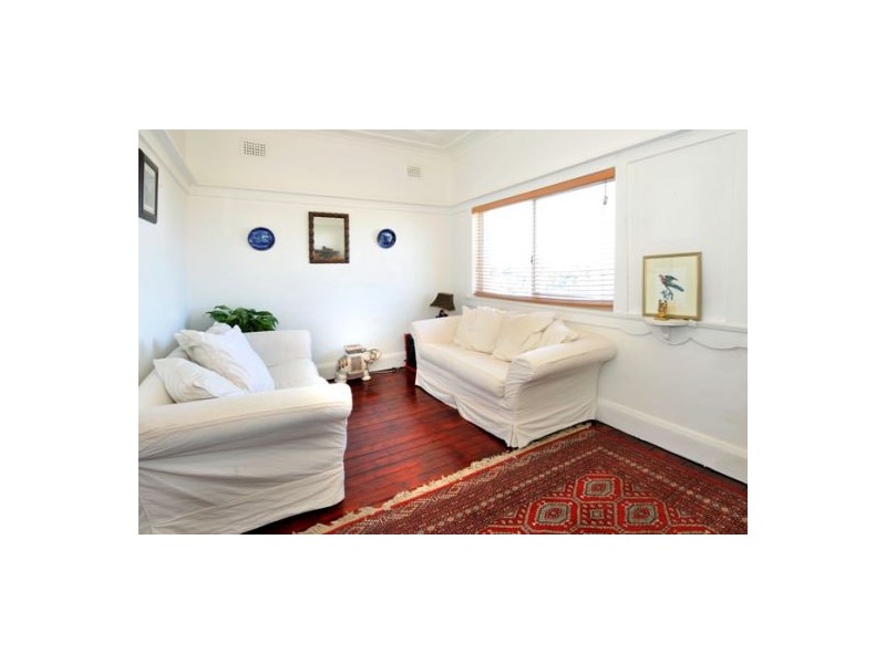 3 SEAVIEW STREET, Clovelly NSW 2031