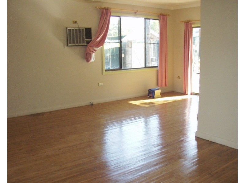 2 Cannons Parade, Forestville NSW 2087