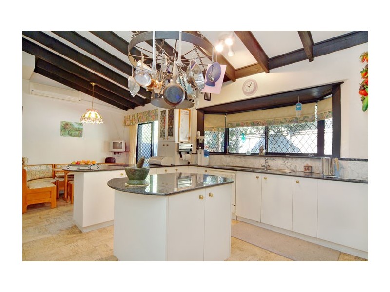 715 Warringah Road, Forestville NSW 2087