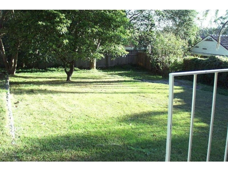 16 Cleary Avenue, Forestville NSW 2087