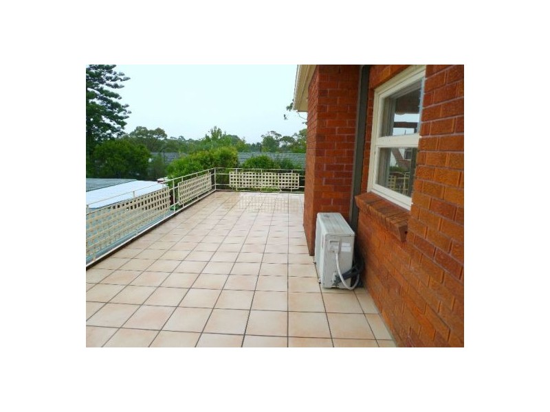 19 Rathowen Parade, Killarney Heights NSW 2087