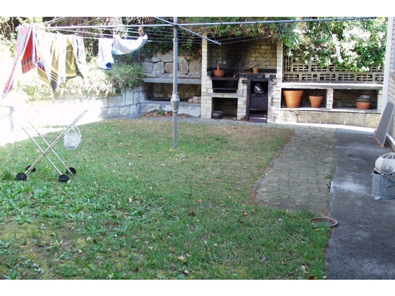 24 CASHEL Crescent, Killarney Heights NSW 2087