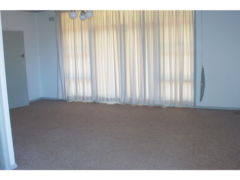 9 Tyrone Ave, Forestville NSW 2087