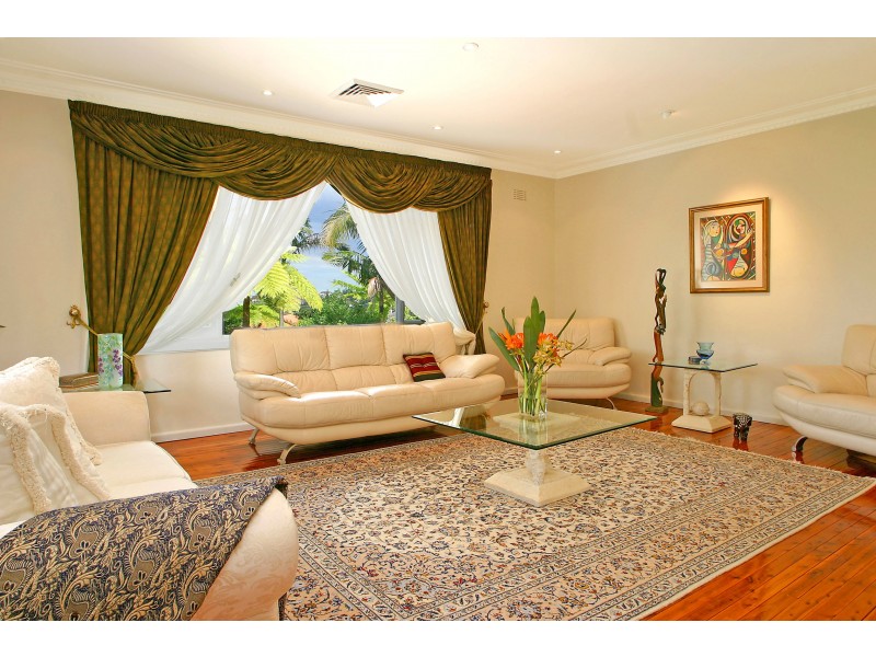 5 Hyde Avenue, Killarney Heights NSW 2087