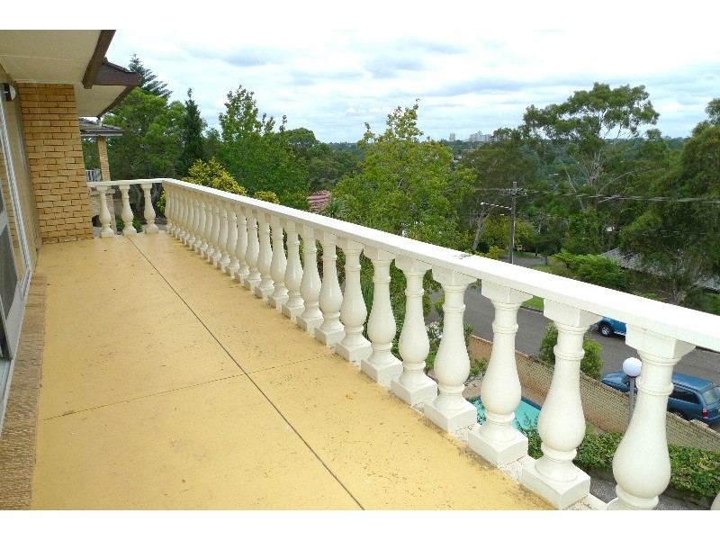 86 BALLYSHANNON RD, Killarney Heights NSW 2087