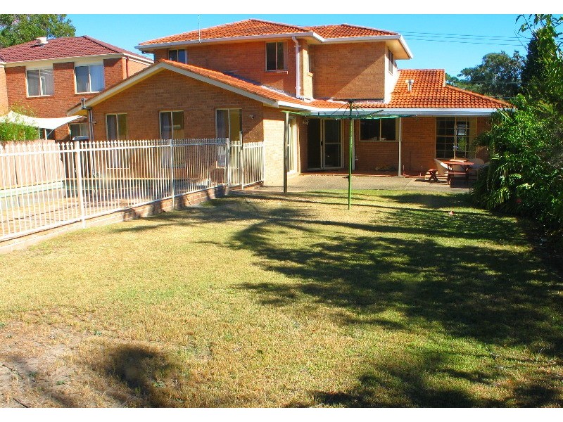 40 DUKE   ST, Forestville NSW 2087