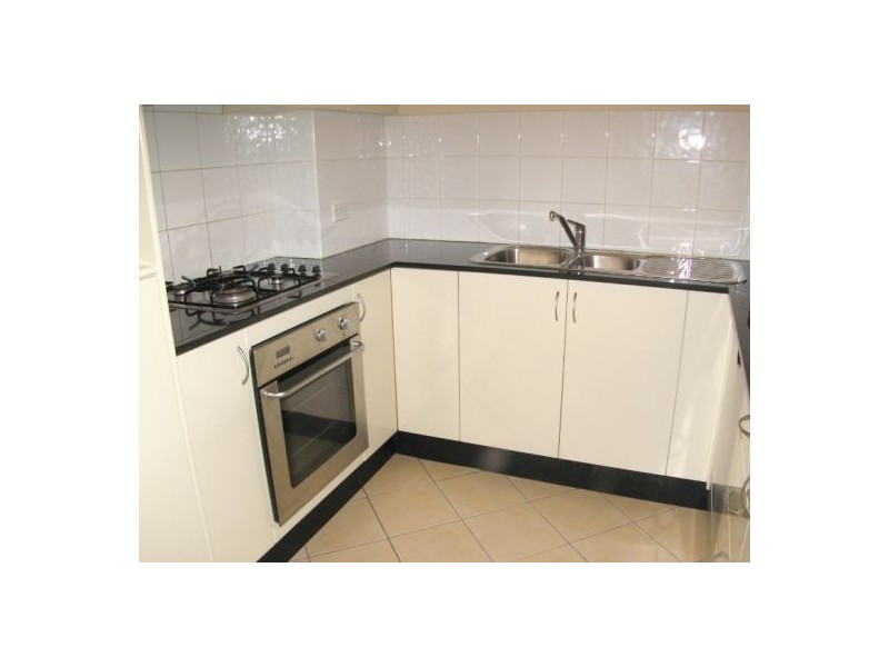 2/4A STARKEY ST, Forestville NSW 2087