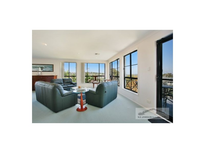 32 BALLYSHANNON RD, Killarney Heights NSW 2087