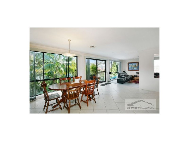 32 BALLYSHANNON RD, Killarney Heights NSW 2087